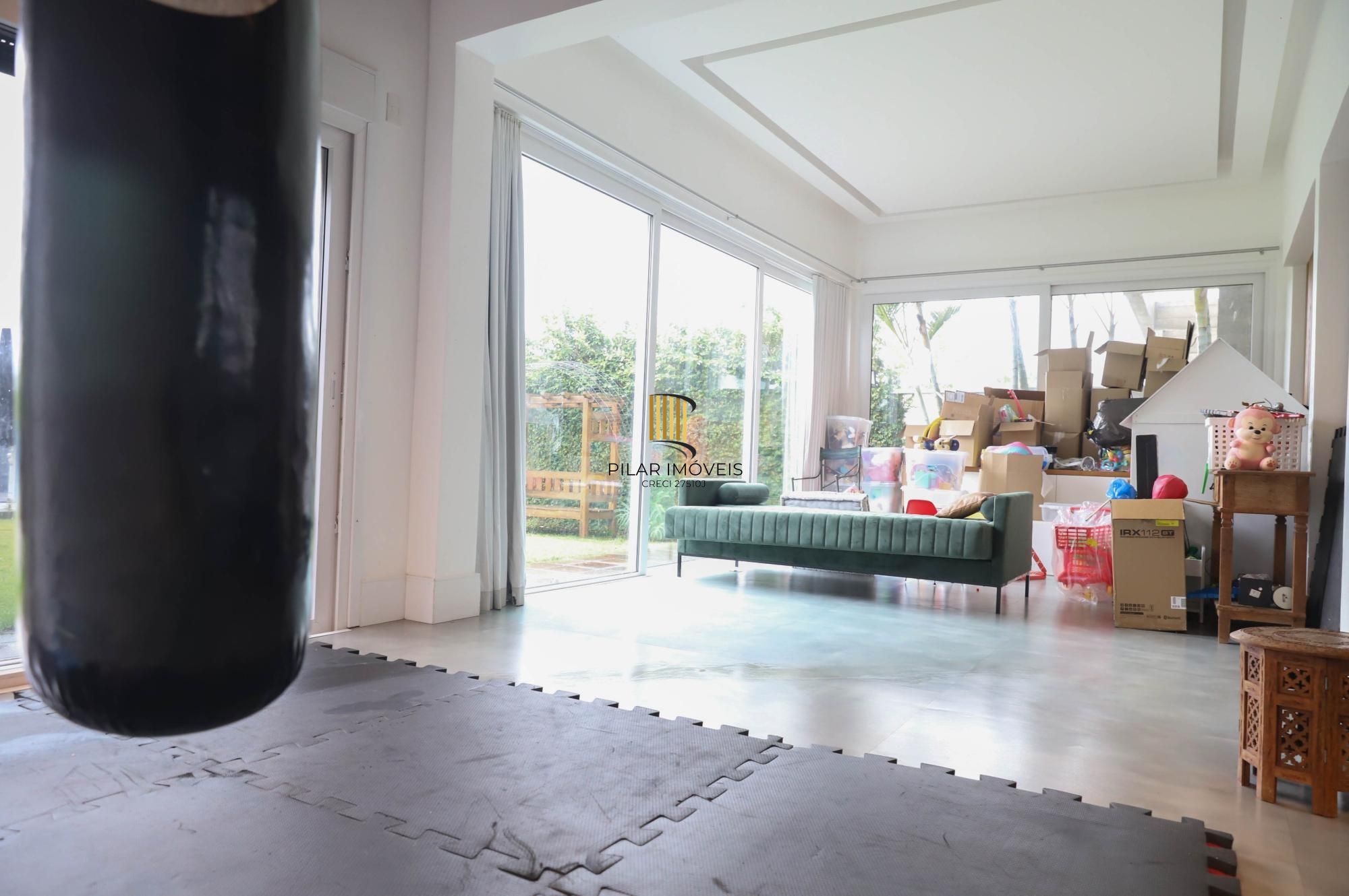 Terraville com 5 suítes