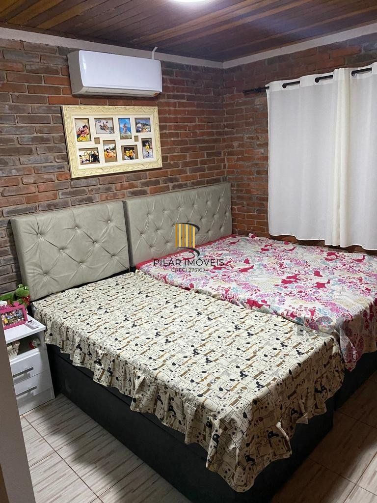 CASA EM CONDOMÍNIO - 3 dorms. - 3 vagas - 150 m² - VIAMÃO
