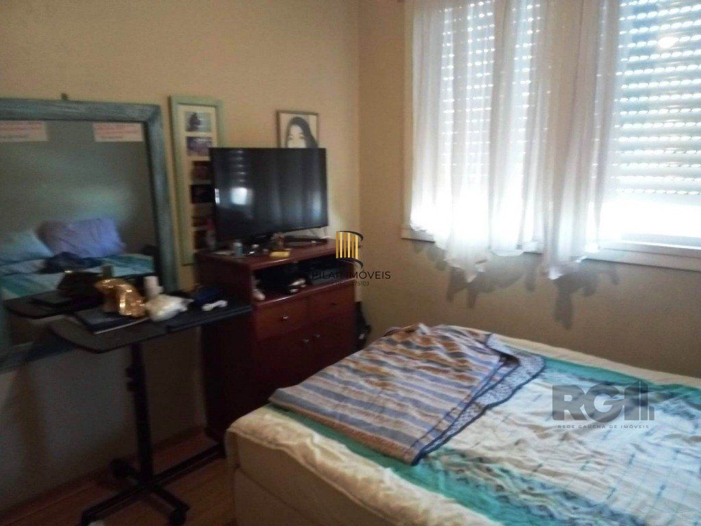 APARTAMENTO - 2 dorms.  70,20 m² - MENINO DEUS