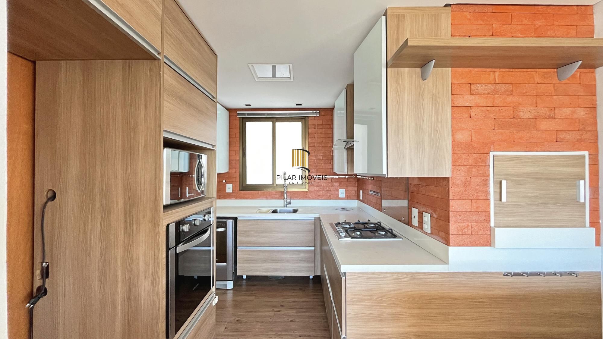 Apartamento - 2 dormitórios - 2 suíte - 1 vaga dupla- 86,72 m² - MENINO DEUS