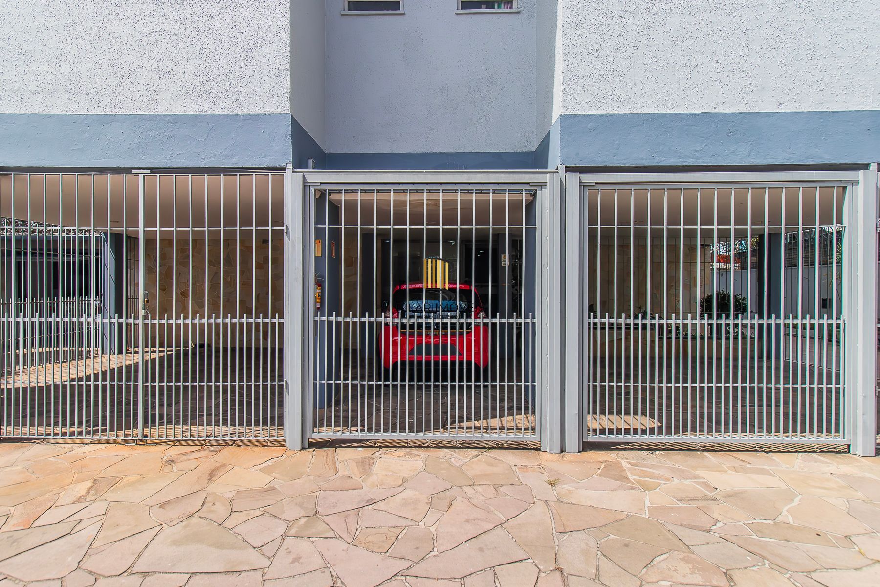 Apartamento dois dormitórios 68,00m² no bairro Glória