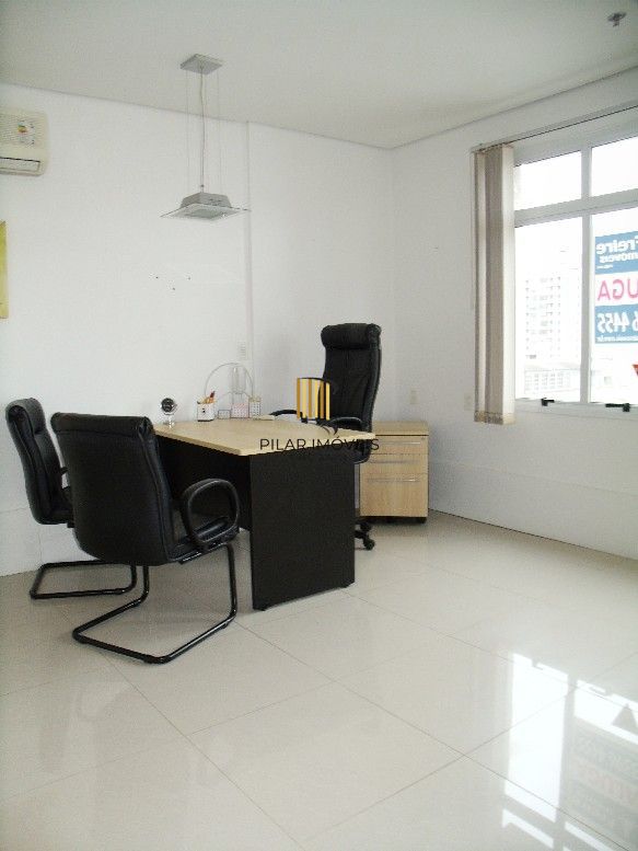 ÓTIMA SALA NO CENTRO EMPRESARIAL GETÚLIO VARGAS COM BOX ESCRITURADO
