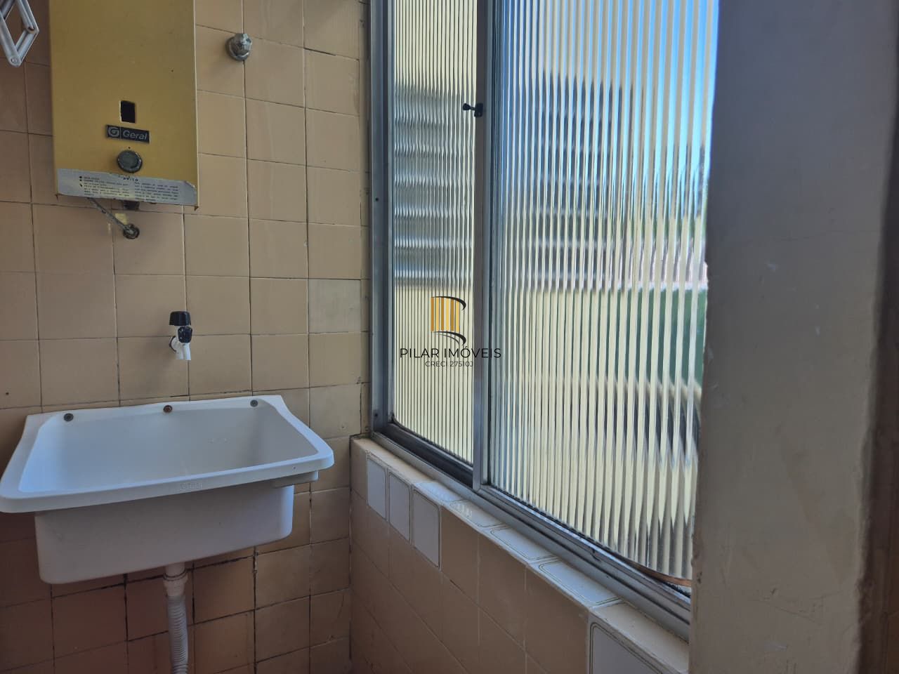 1 Dormitório, próximo ao Barra