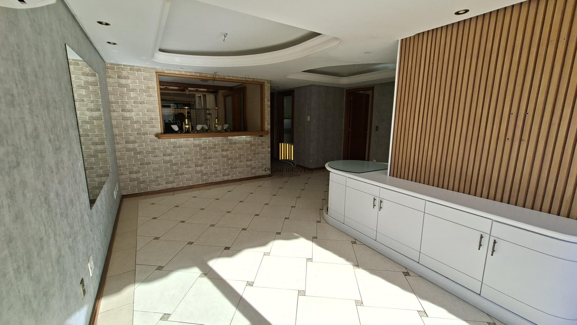 Apartamento 108,72 m² privativos,2 dormitórios, 1 suite, sacada,  garden e churrasqueira, 1 vaga coberta.