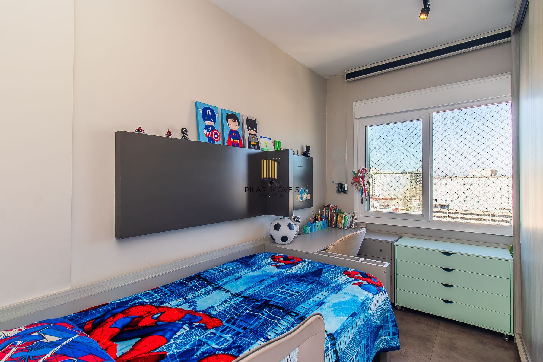 Apartamento 3 suítes 3 vagas no Moinhos