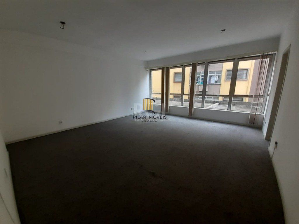 Conjunto/Sala para Venda - 37.2m², 0 dormitórios, Petrópolis