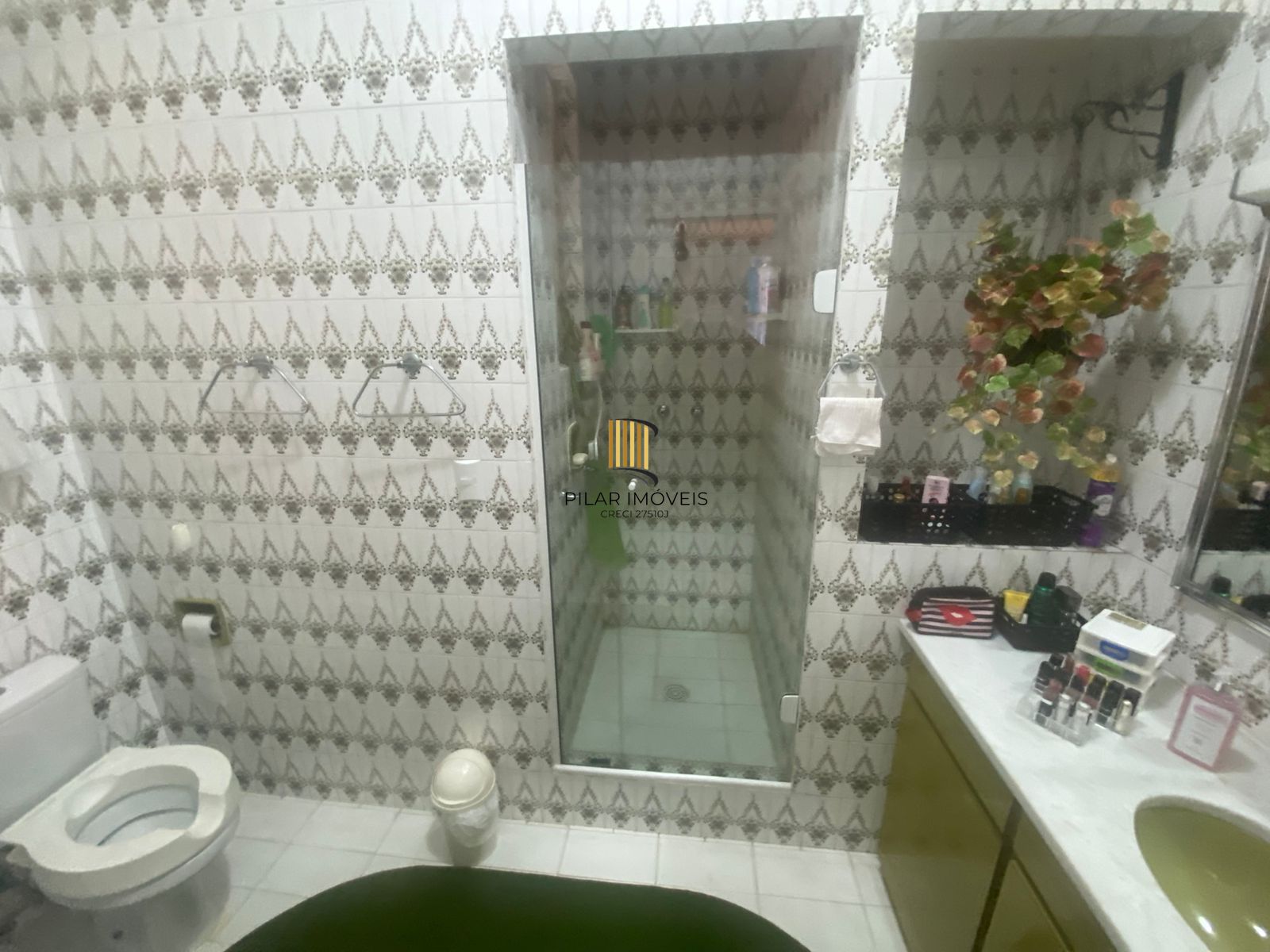 Apartamento garden 3 dormitórios 2 banheiros 128m2 e vaga coberta, Menino Deus