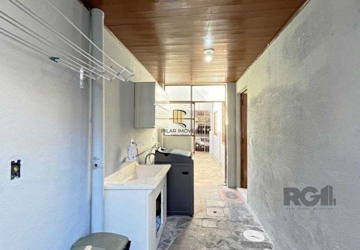 casa - 4 dorms. - 2 vagas - 200 m² - Partenon