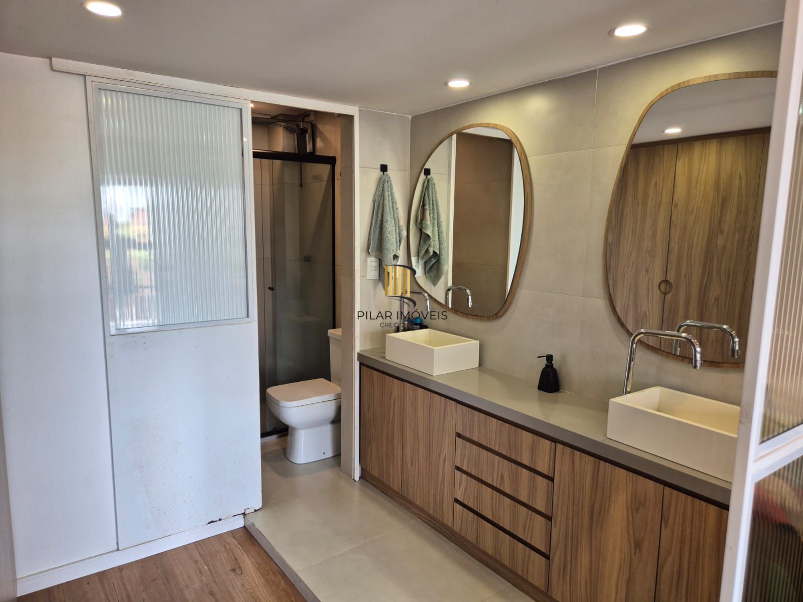 Cobertura reformada com churrasqueira