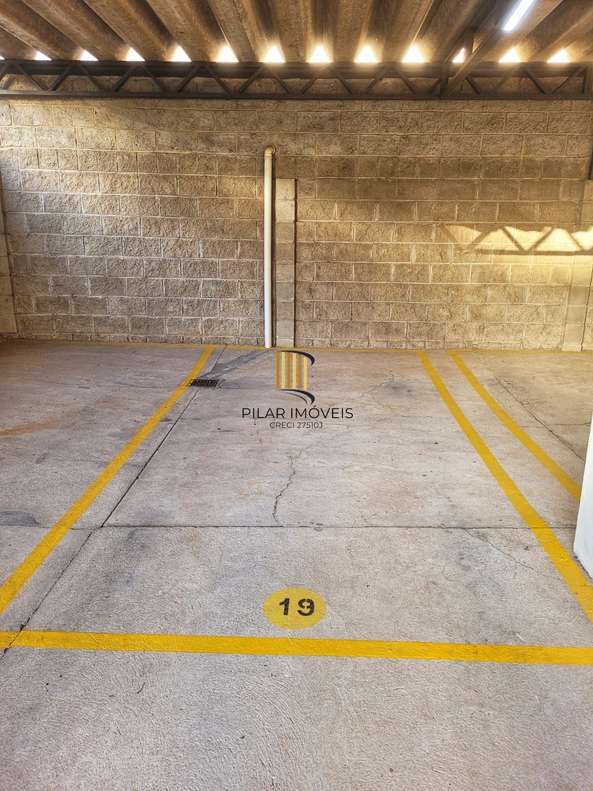 Apartamento 1 dormitório com vaga escriturada no Bairro São João