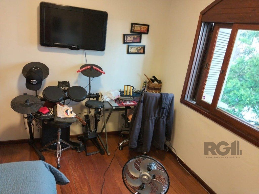 Cobertura duplex 3 dormitórios,1 vaga dupla, 210m² privativos-Cristal