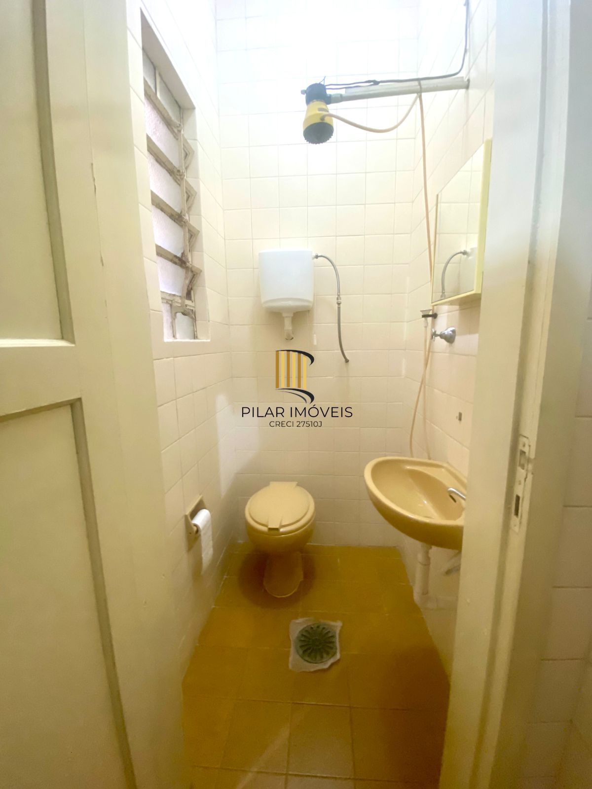 Apartamento garden 3 dormitórios 2 banheiros 128m2 e vaga coberta, Menino Deus