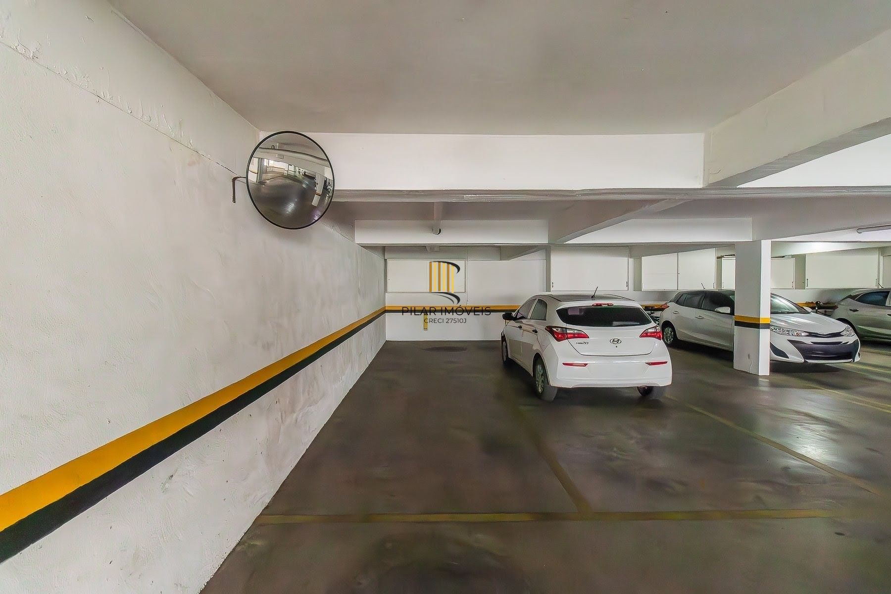 3 suítes 2 vagas Menino Deus