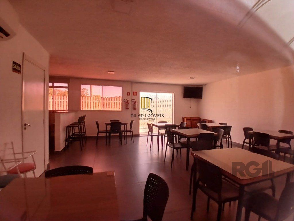 Apartamento 2 dormitórios no bairro Cavalhada