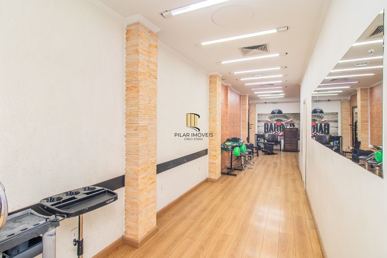 Sala Comercial 1 dormitório no bairro Menino Deus