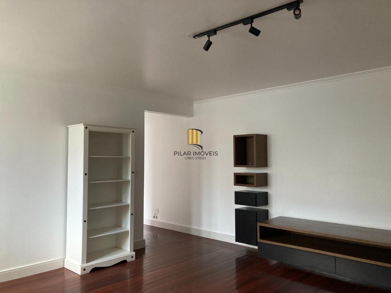 Apartamento 3 dormitórios de 93,97m² com elevador no bairro Moinhos de Vento.