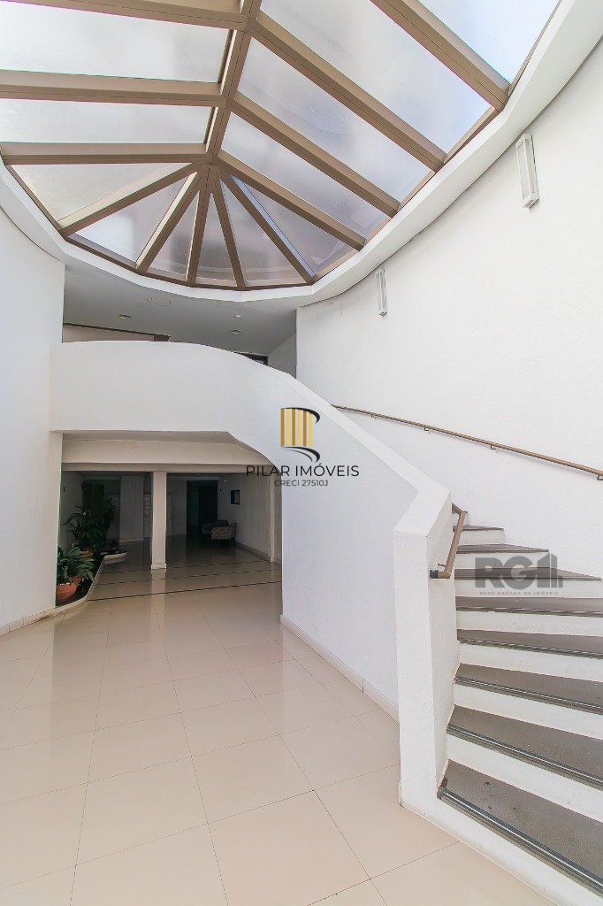 Apartamento em frente à PUCRS