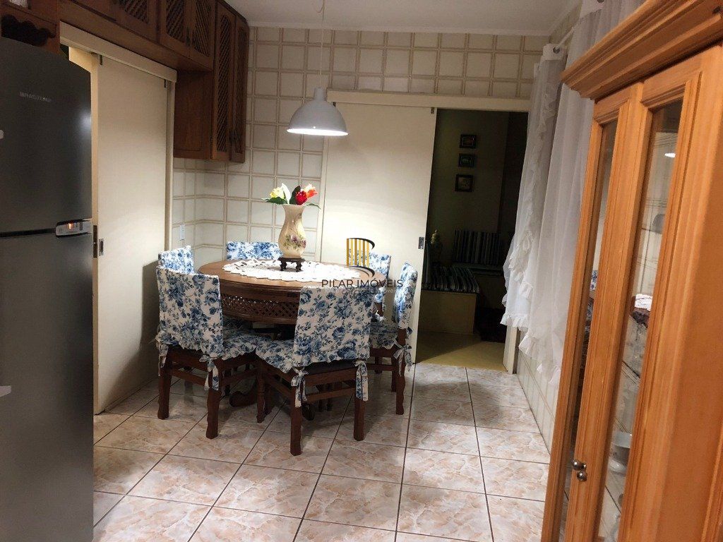 casa - 3 dorm - 4 vagas - 240,00 m² - Glória