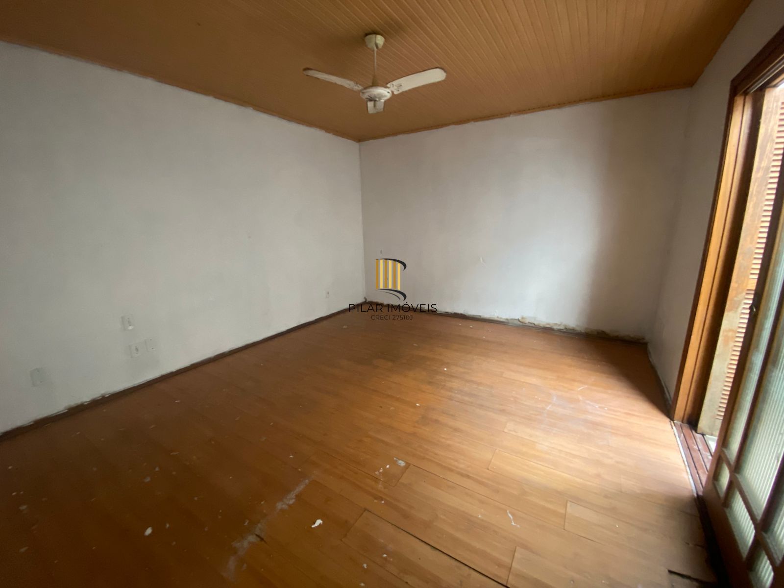 Apartamento térreo de 1 dormitório, Bairro Cidade Baixa