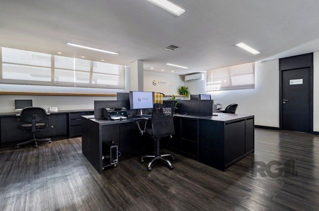 Sala comercial 2 vagas 227m² Menino Deus