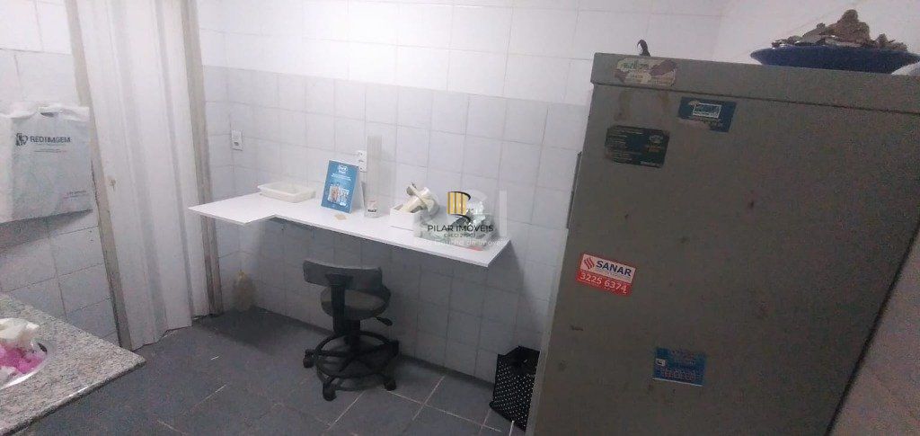Casa para Venda - 100m², 3 dormitórios, 1 vaga - Menino Deus