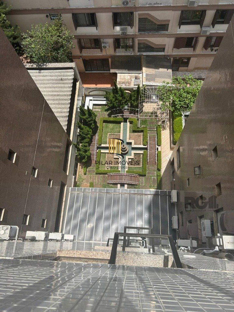 Apartamento 3 dormitórios no bairro Menino Deus