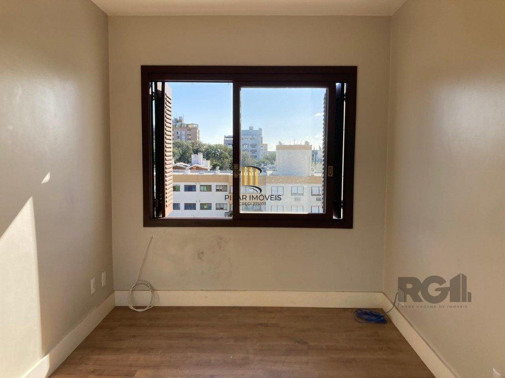 APARTAMENTO DE COBERTURA - 2 dorms. - 1 vaga - 118,02 m² - MENINO DEUS