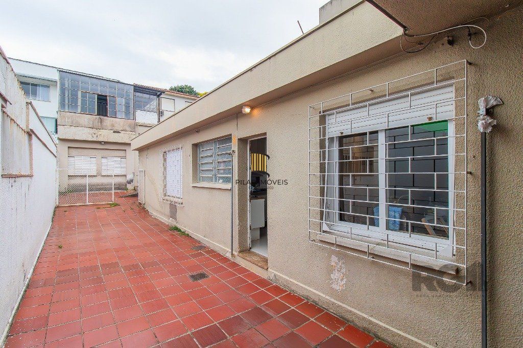 casa - 3 dorms. - 3 vagas - 290 m² - Três Figueiras