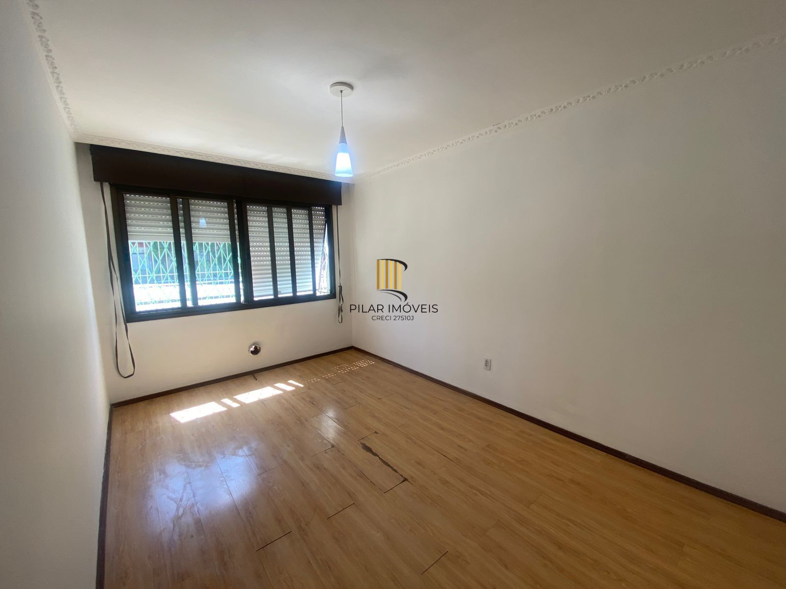 Casa 3 Dormitórios, 3 vagas de garagem