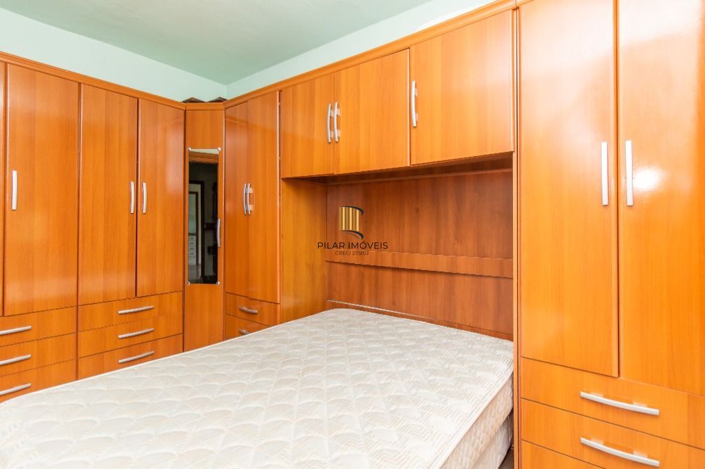 Apartamento dois dormitórios - Estacionamento rotativo Bairro Cavalhada