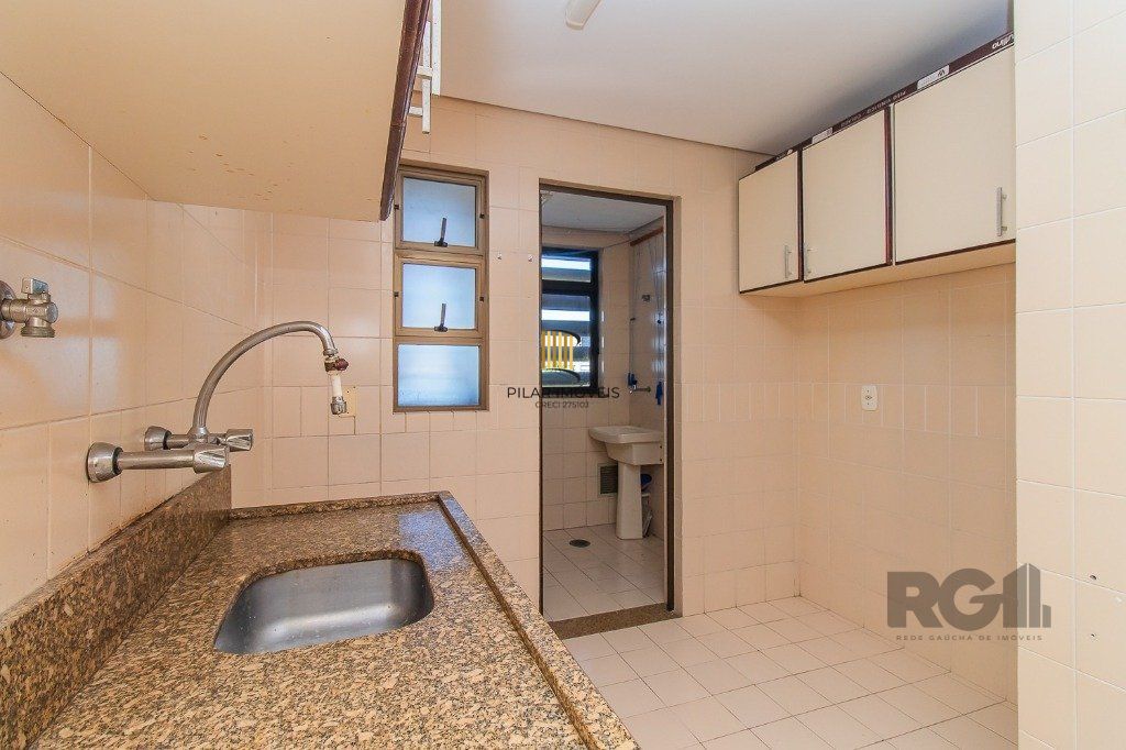 Apartamento 2 dormitórios no bairro Menino Deus