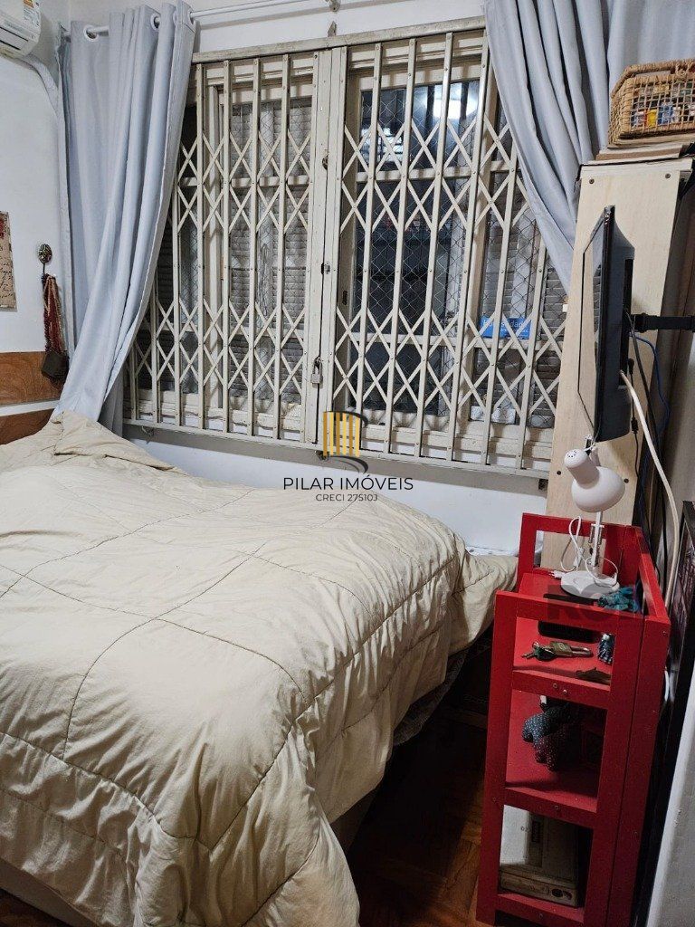 APARTAMENTO  JK -  1 dormitório -  35,22 m² - MENINO DEUS
