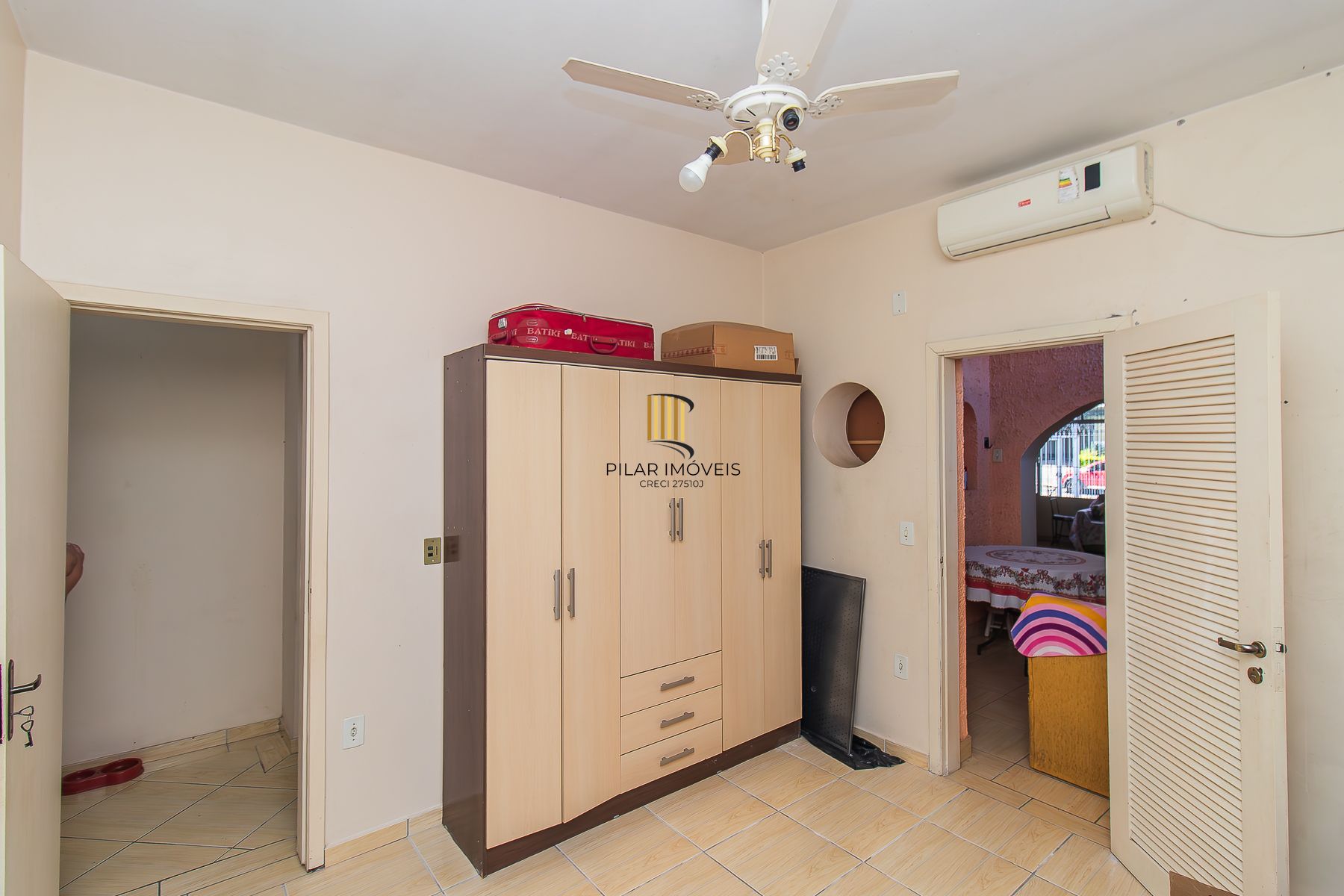 Casa 4 dormitórios - 1 vaga -  330m² Menino Deus