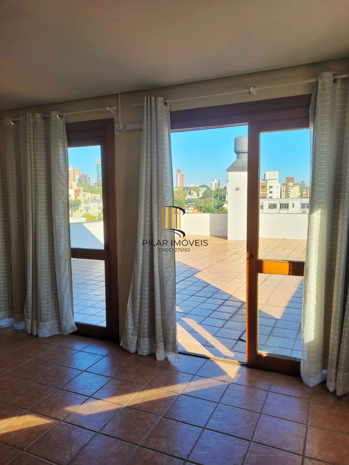 Apartamento 1 dormitório com vaga escriturada no Bairro São João