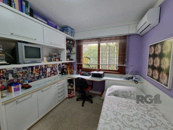 Casa a venda 03 dormitórios 280mq Jardim Lindóia