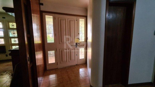 Casa para Venda - 352m², 5 dormitórios, sendo 1 suites, 4 vagas - Rubem Berta
