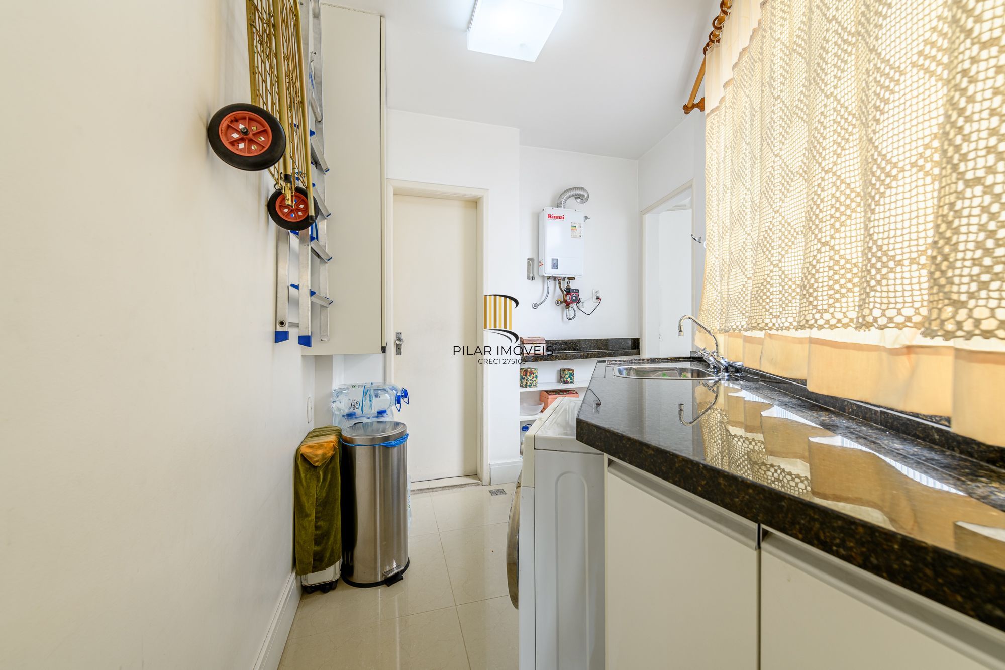 Apartamento com cobertura a venda no bairro Petrópolis