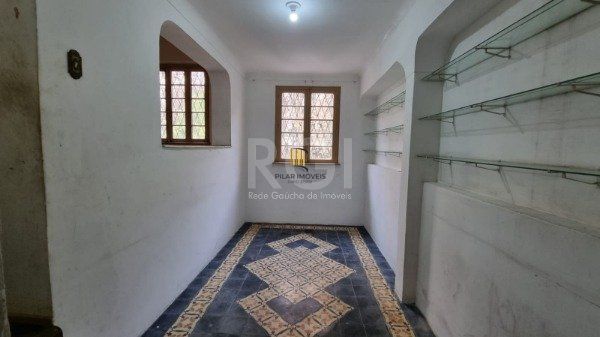 Casa para Venda - 200m², 2 dormitórios, 1 vaga - Moinhos de Vento