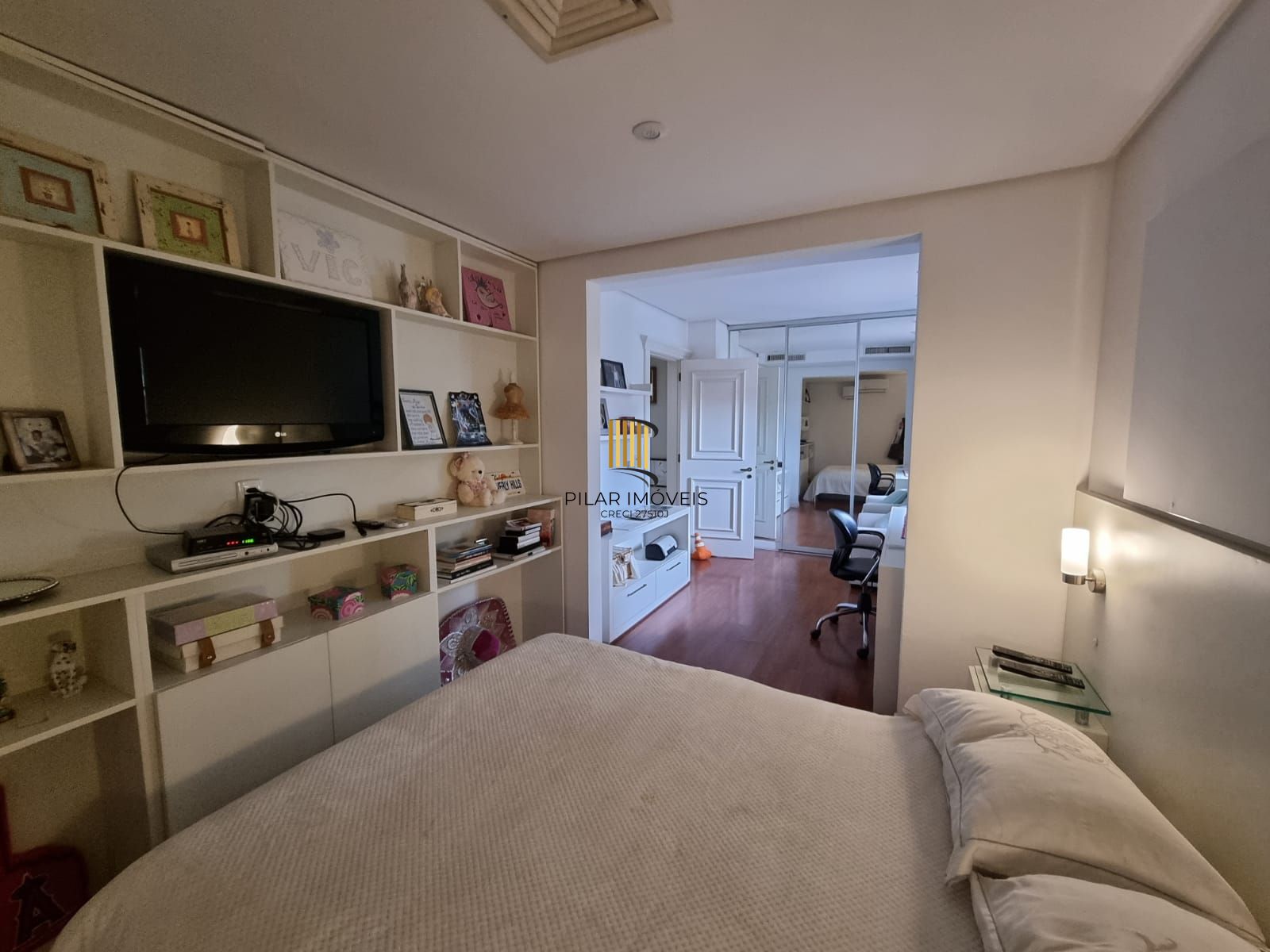 Casa em condomínio 515,73m2, 04 suítes no Bairro Boa Vista