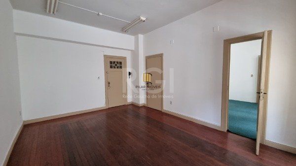 Conjunto/Sala para Venda - 70.28m², 0 dormitórios, Centro Histórico