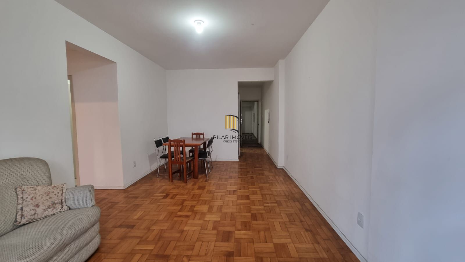 Apartamento 02 dormitórios a venda no bairro Centro Histórico