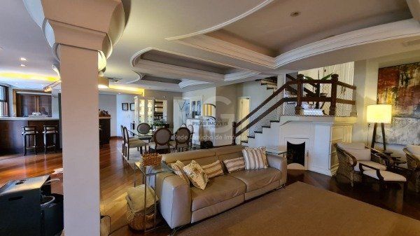 Casa Condominio para Venda - 420m², 4 dormitórios, sendo 4 suites, 2 vagas - Três Figueiras