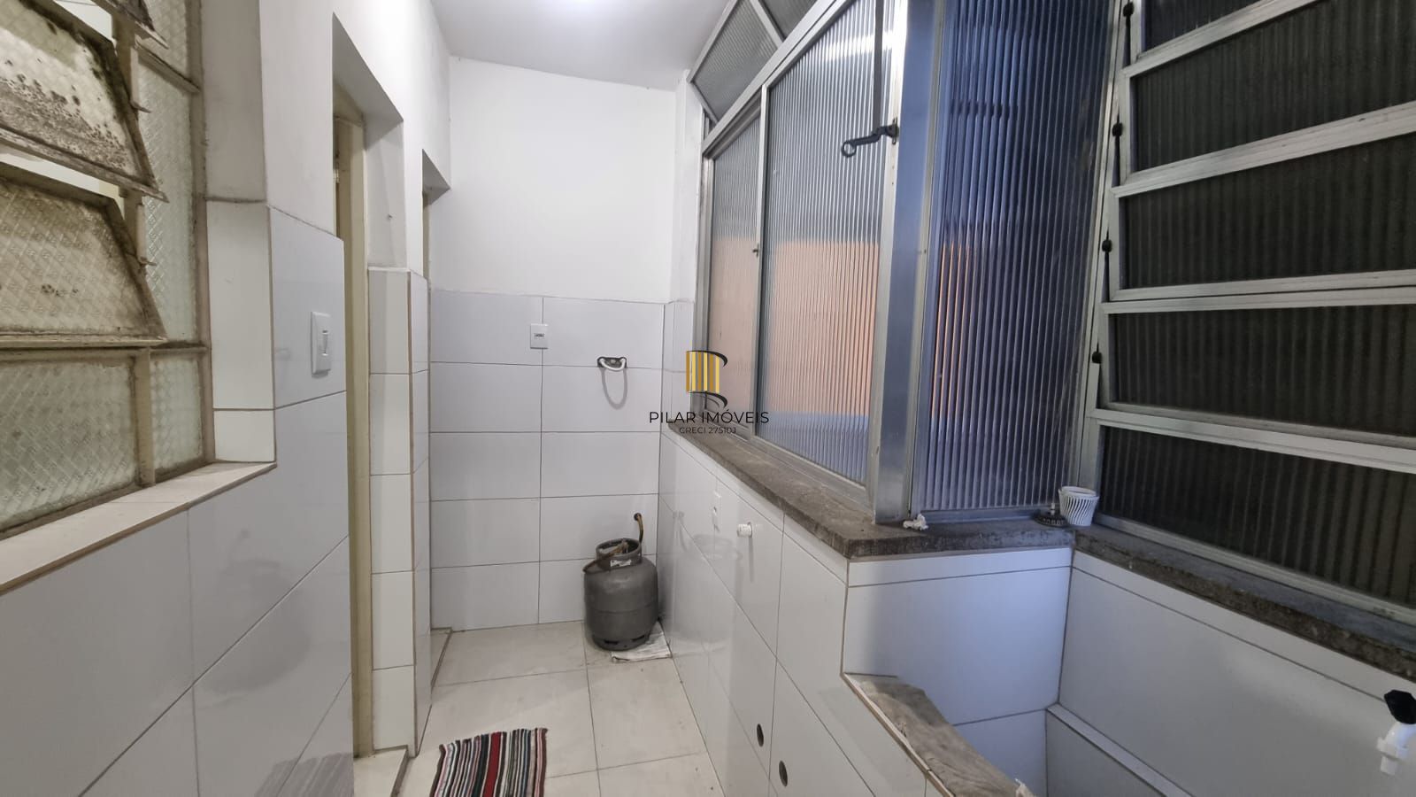 Apartamento 02 dormitórios a venda no bairro Centro Histórico