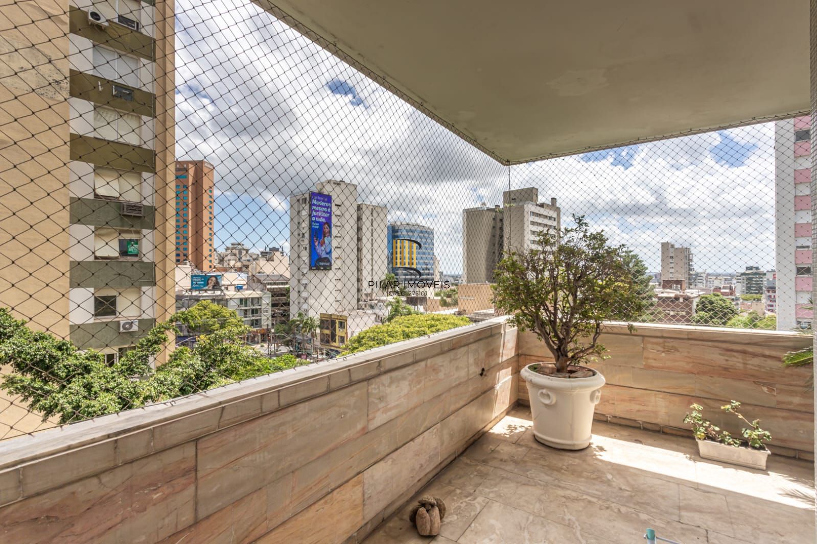 Apartamento 486,52m2 no tradicional Ed. Floragê