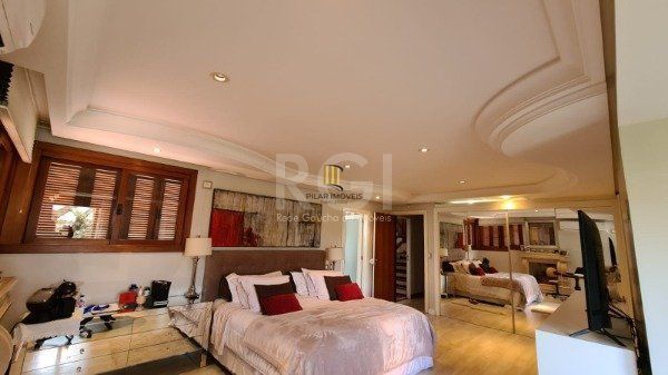 Casa Condominio para Venda - 420m², 4 dormitórios, sendo 4 suites, 2 vagas - Três Figueiras