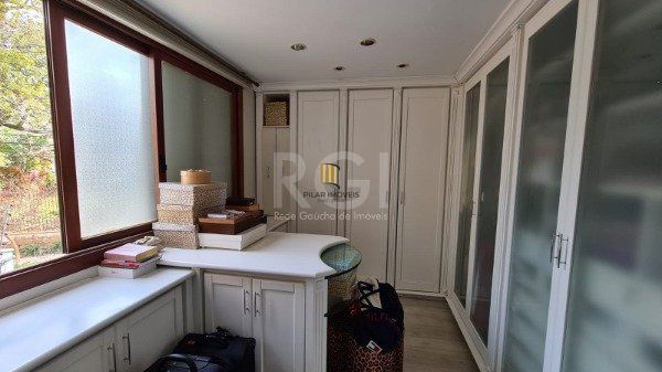 Casa Condominio para Venda - 420m², 4 dormitórios, sendo 4 suites, 2 vagas - Três Figueiras