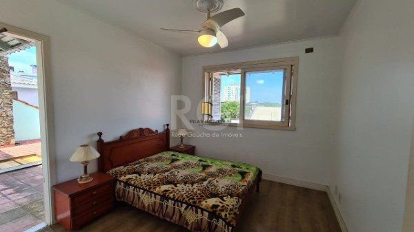 Casa para Venda - 352m², 5 dormitórios, sendo 1 suites, 4 vagas - Rubem Berta