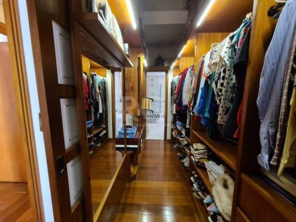 Cobertura para Venda - 263.45m², 3 dormitórios, sendo 1 suites, 2 vagas - Mont Serrat