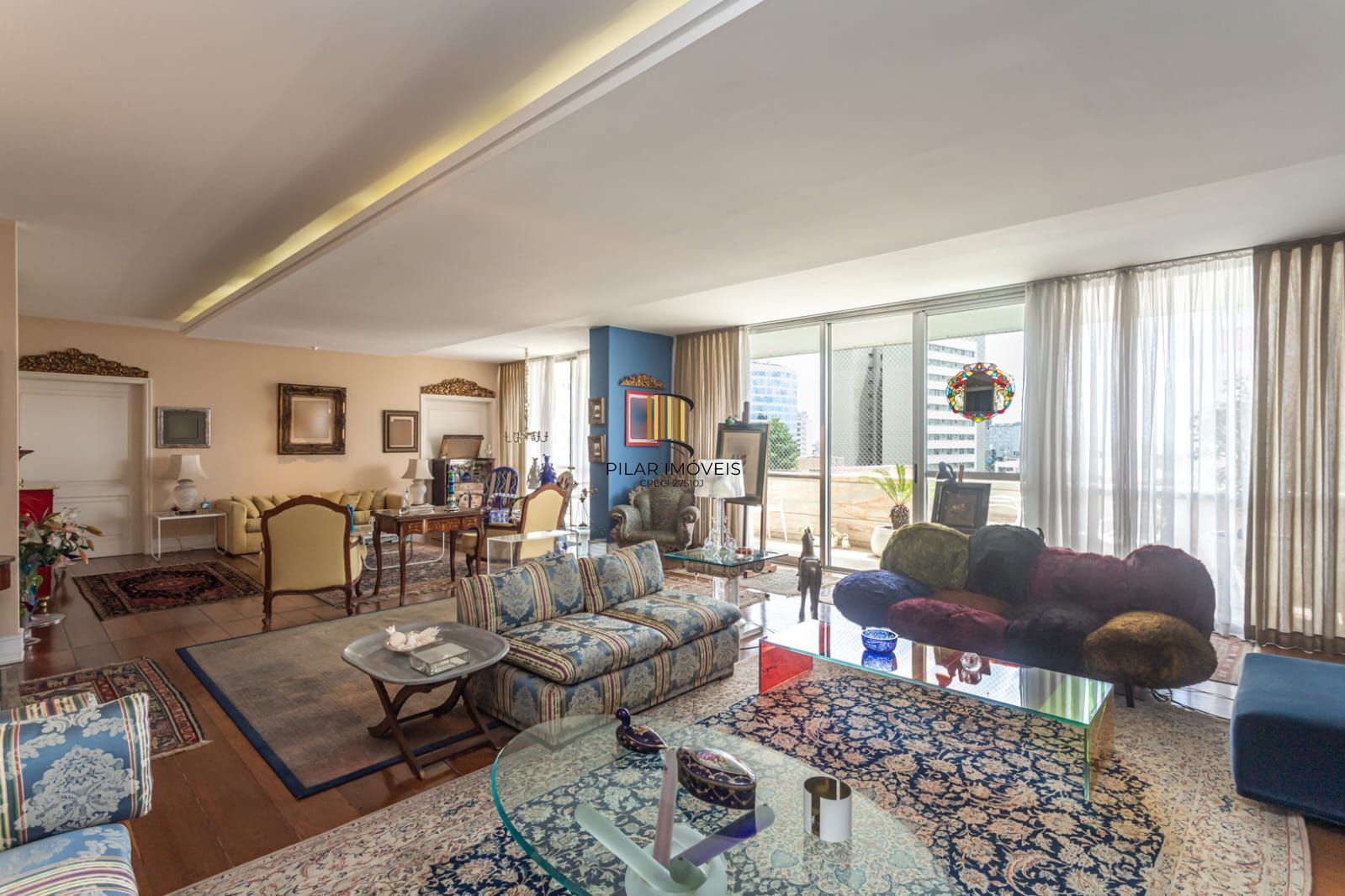 Apartamento 486,52m2 no tradicional Ed. Floragê