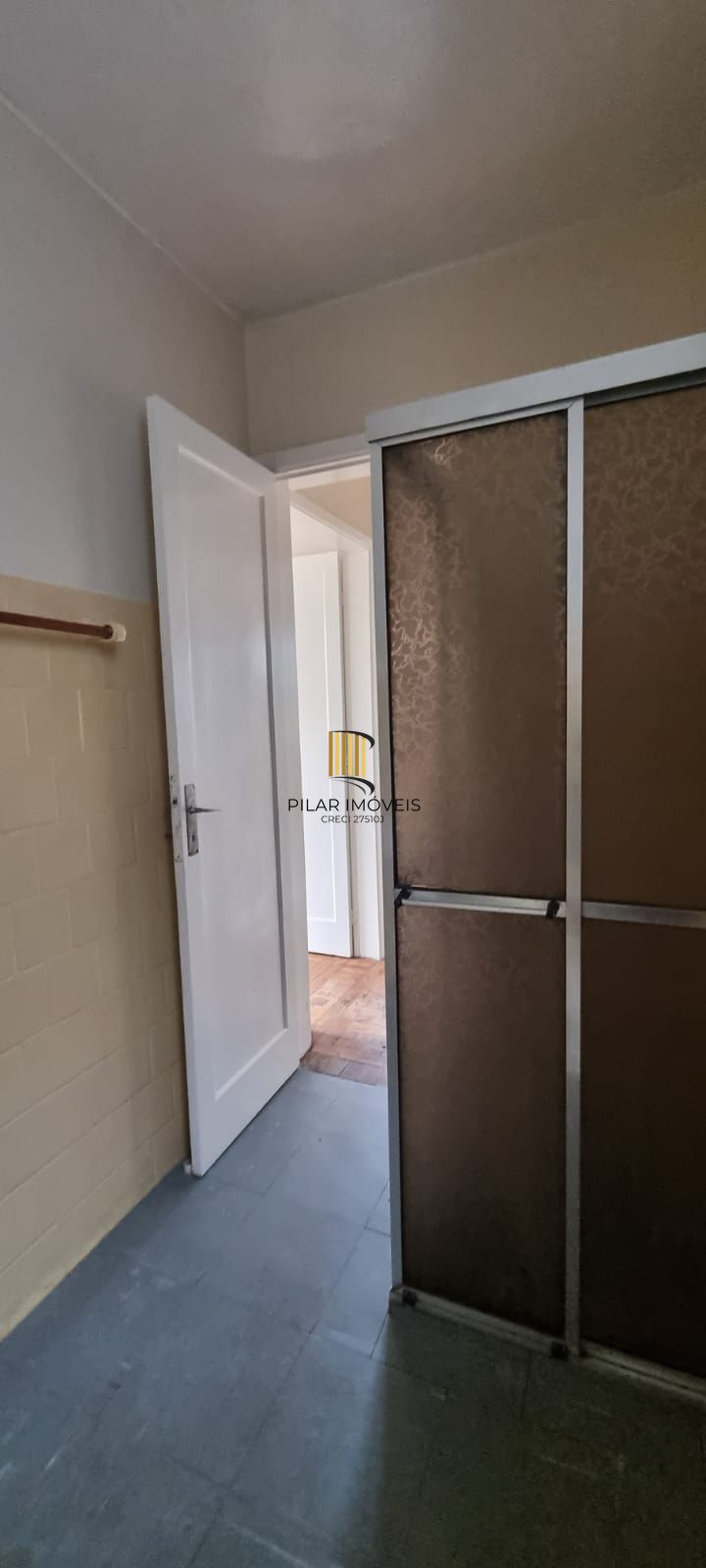 Apartamento a venda 02 dormitórios no Bairro Floresta - Aceita Compra Assistida